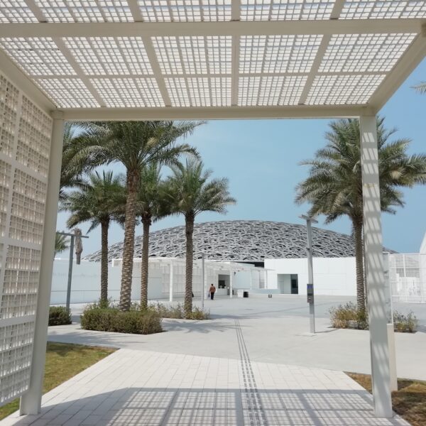 Visite du musée du Louvre à Abou Dabi