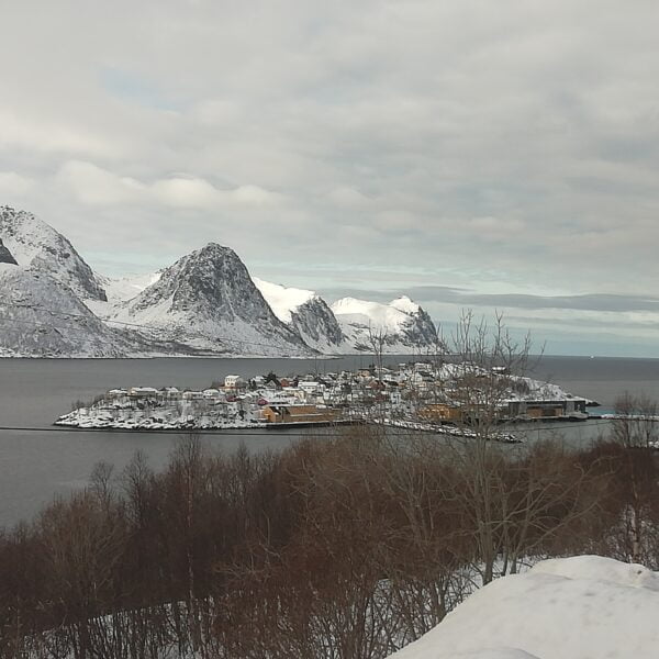 Visite de Husoy village, en Norvège