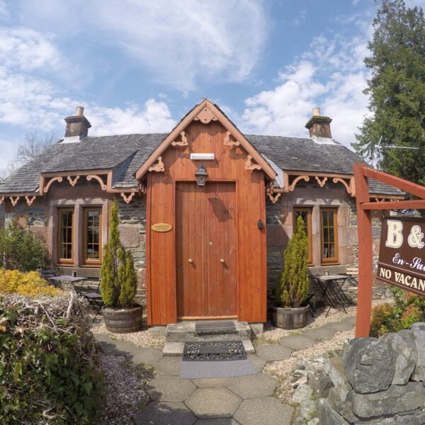 Jolie maison écossaise dans les Highlands