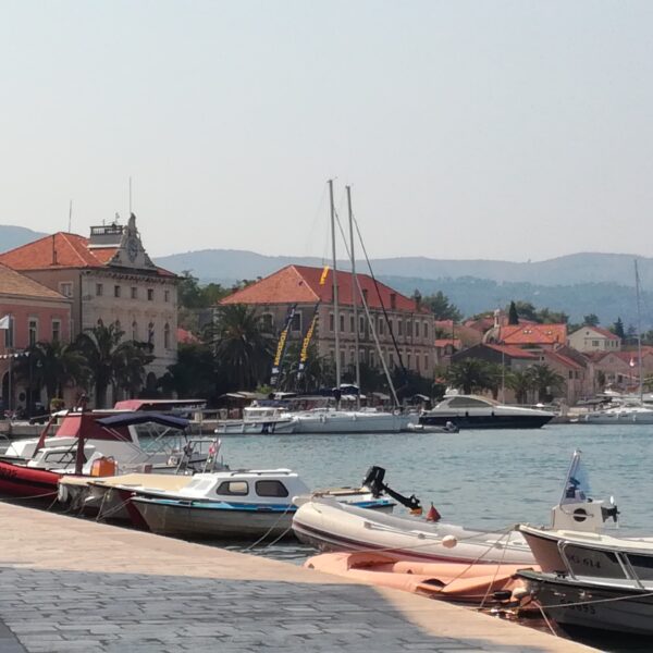 Joli bord de mer en Croatie